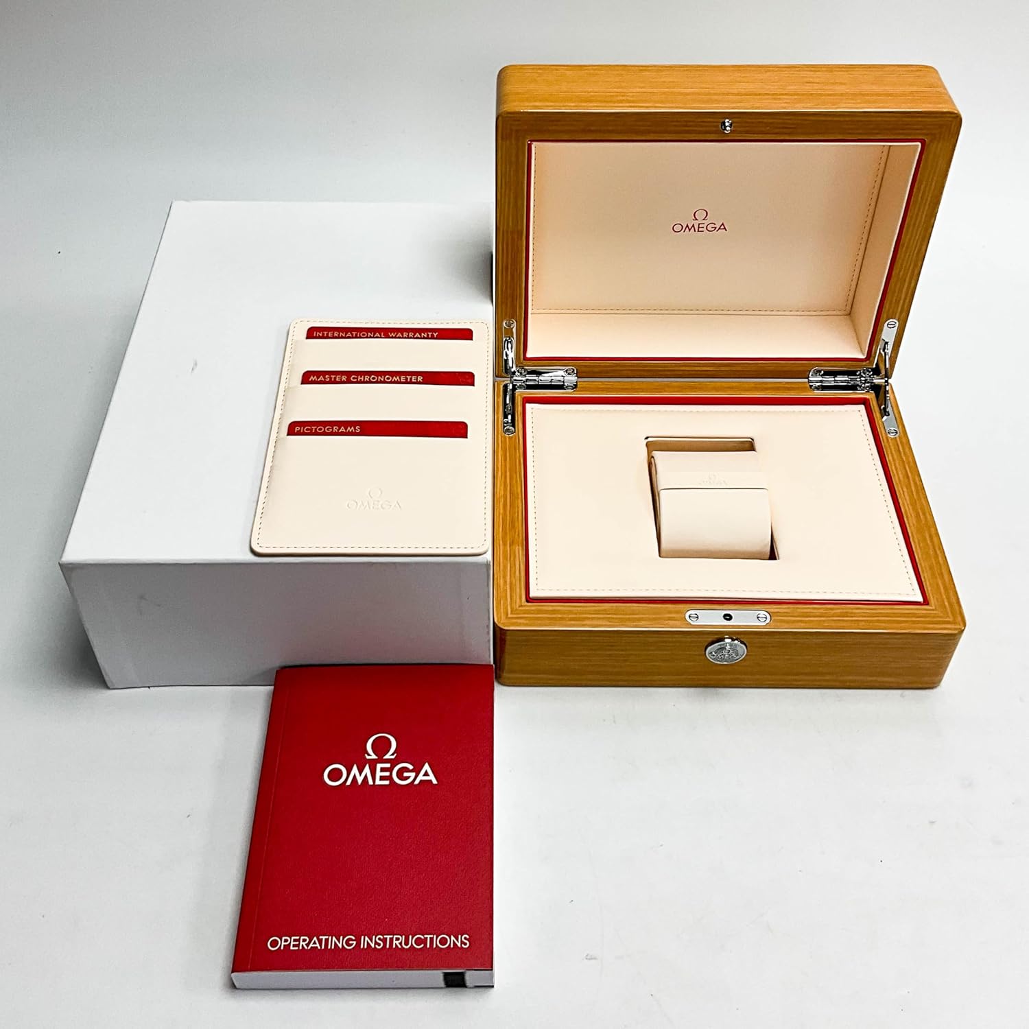 Omega Speedmaster Chronograph Automatic Red Dial Men's Watch 332.12.41.51.11.001