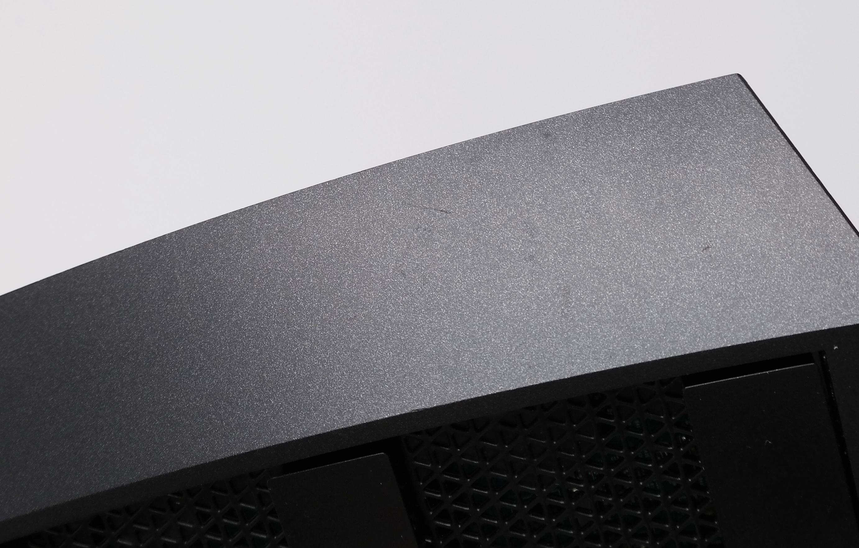 Pre-Owned Netgear Nighthawk X6 AC3200 4-Port Gigabit Wireless AC Router (R8000)