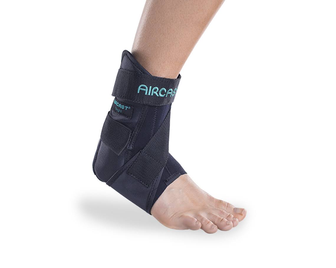 DJO / Aircast (A) AirSport Ankle Brace Small Right M 5.5-7 W 5-8.5