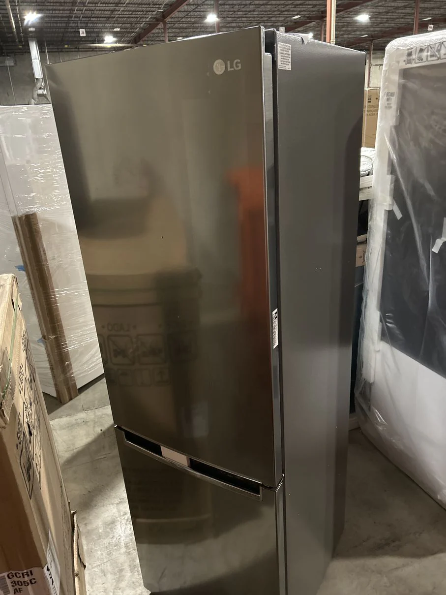 LG 24 IN. 12 CU. FT. STAINLESS STEEL LOOK COUNTER-DEPTH BOTTOM FREEZER REFRIGERATOR WITH DOOR COOLIN