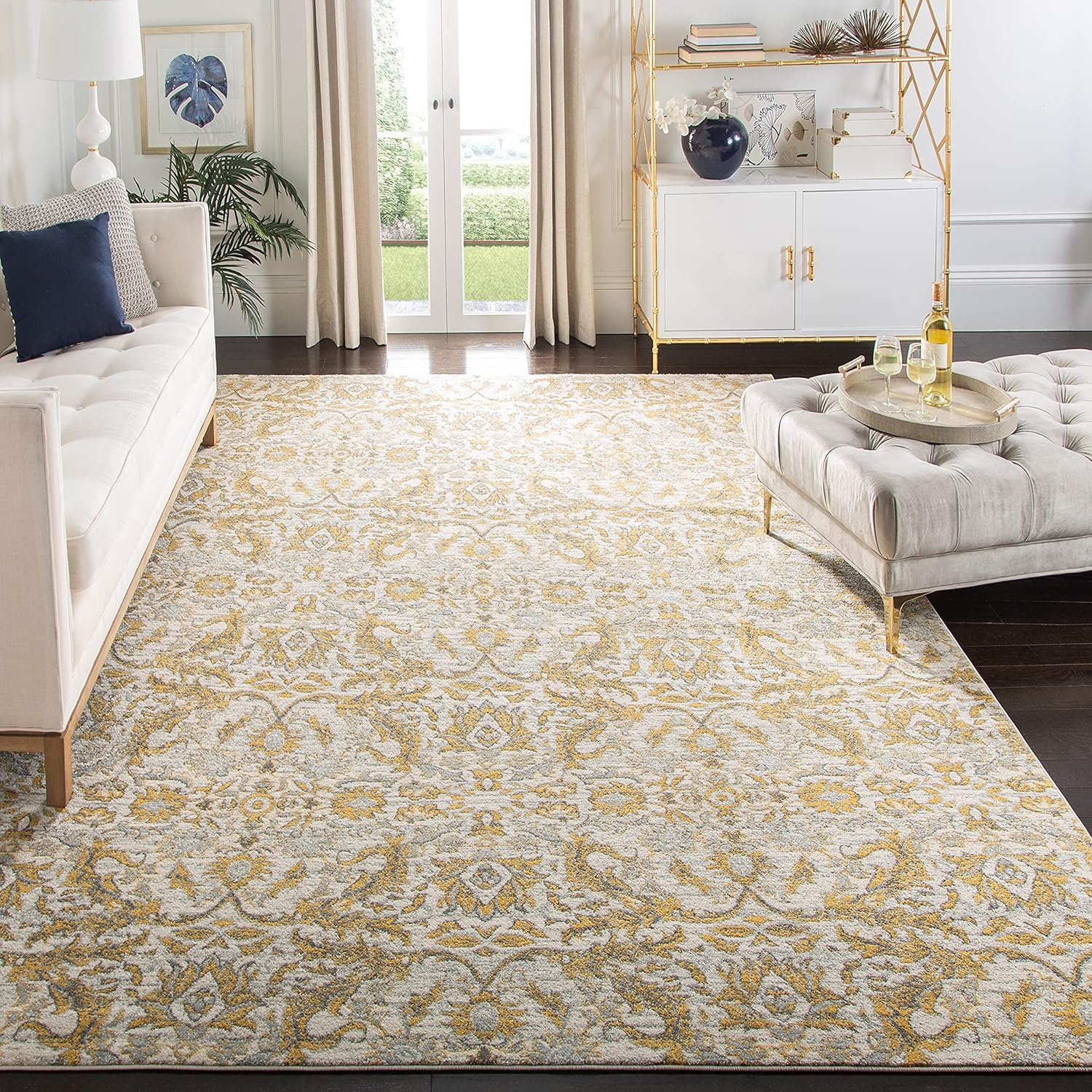 SAFAVIEH Evoke Collection Area Rug - 10' x 14', Ivory & Gold, Shabby Chic Oriental Design, Non-Shedding & Easy Care