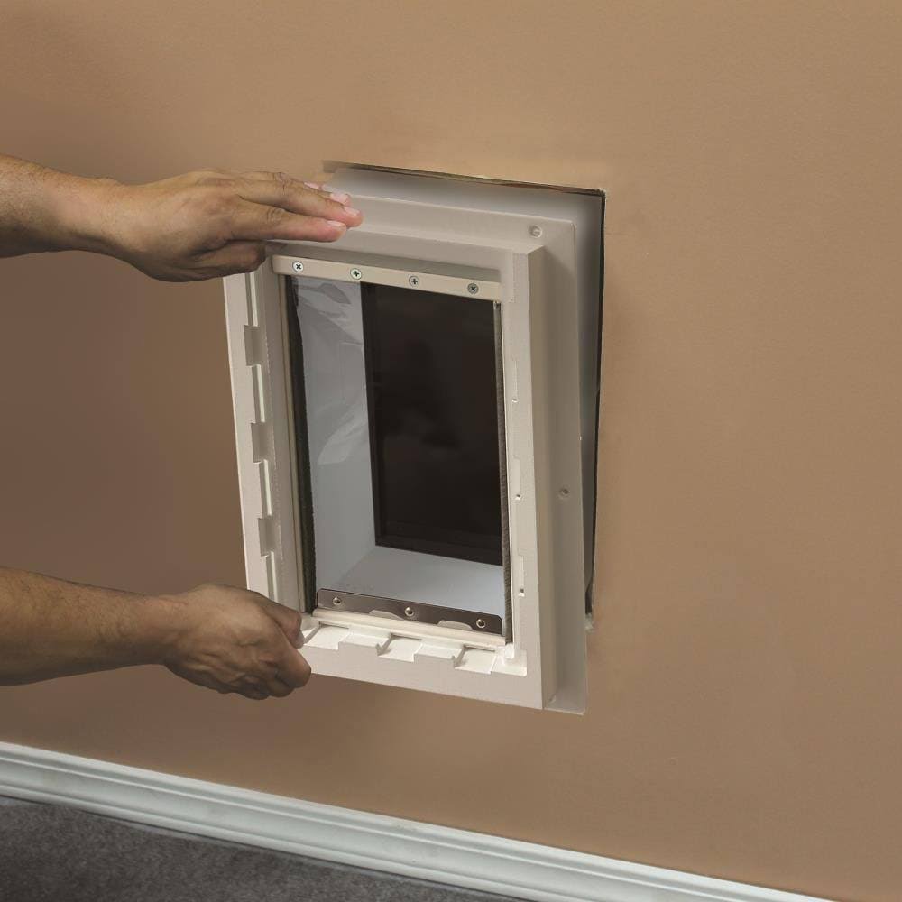 Ideal Pet The Wall Entry Pet Door - Medium