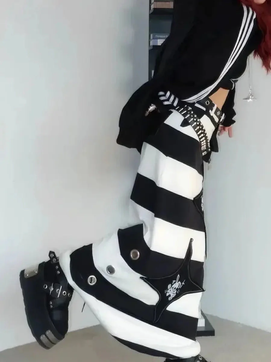 'Hotot' Harajuku Punk Black White Midi Skirt