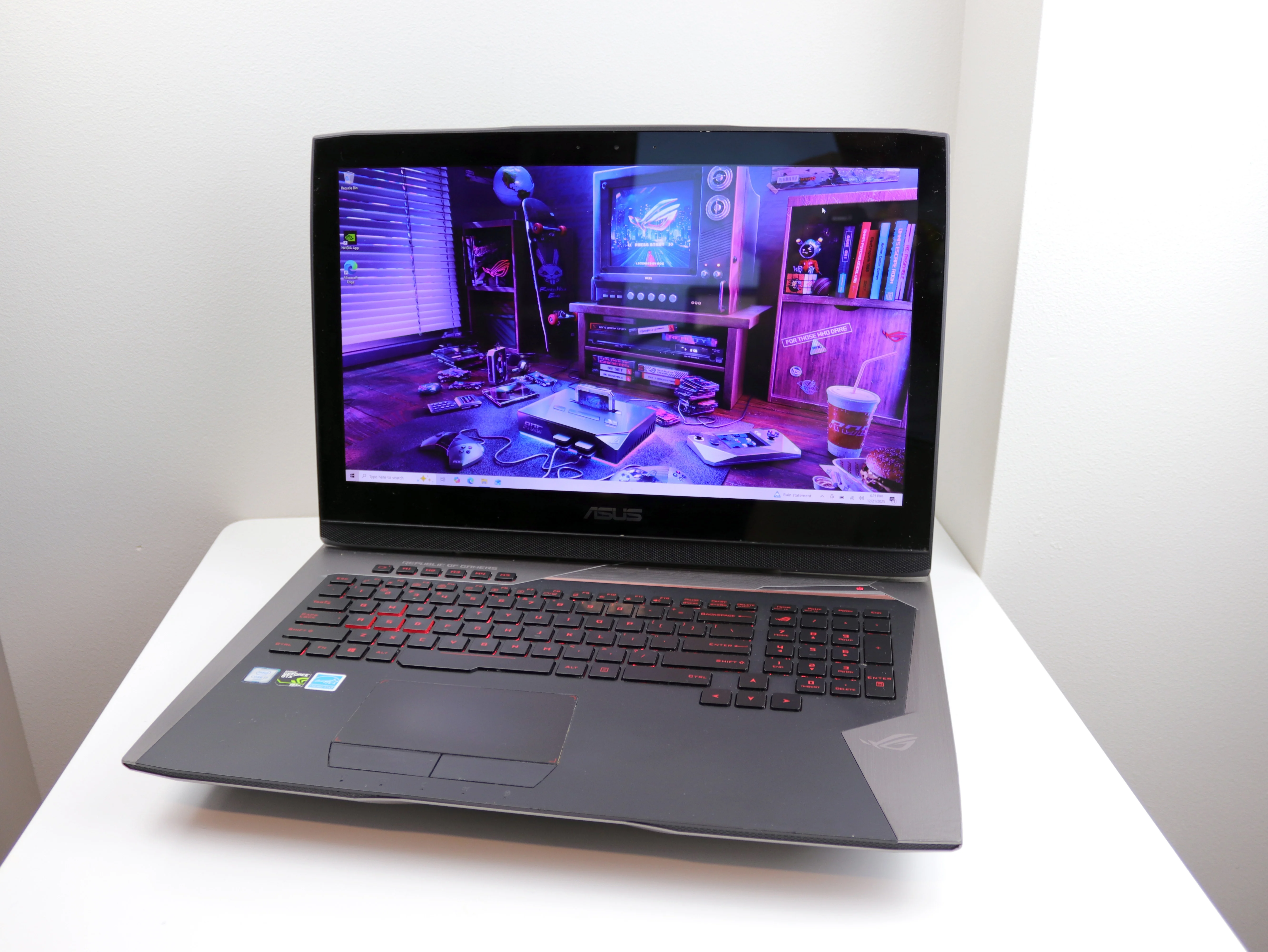 Pre-Owned ASUS ROG G752VL 17.3" TOUCH Laptop Intel i7-6700HQ 24GB RAM 256GB SSD+1TB NVIDIA GTX 965M