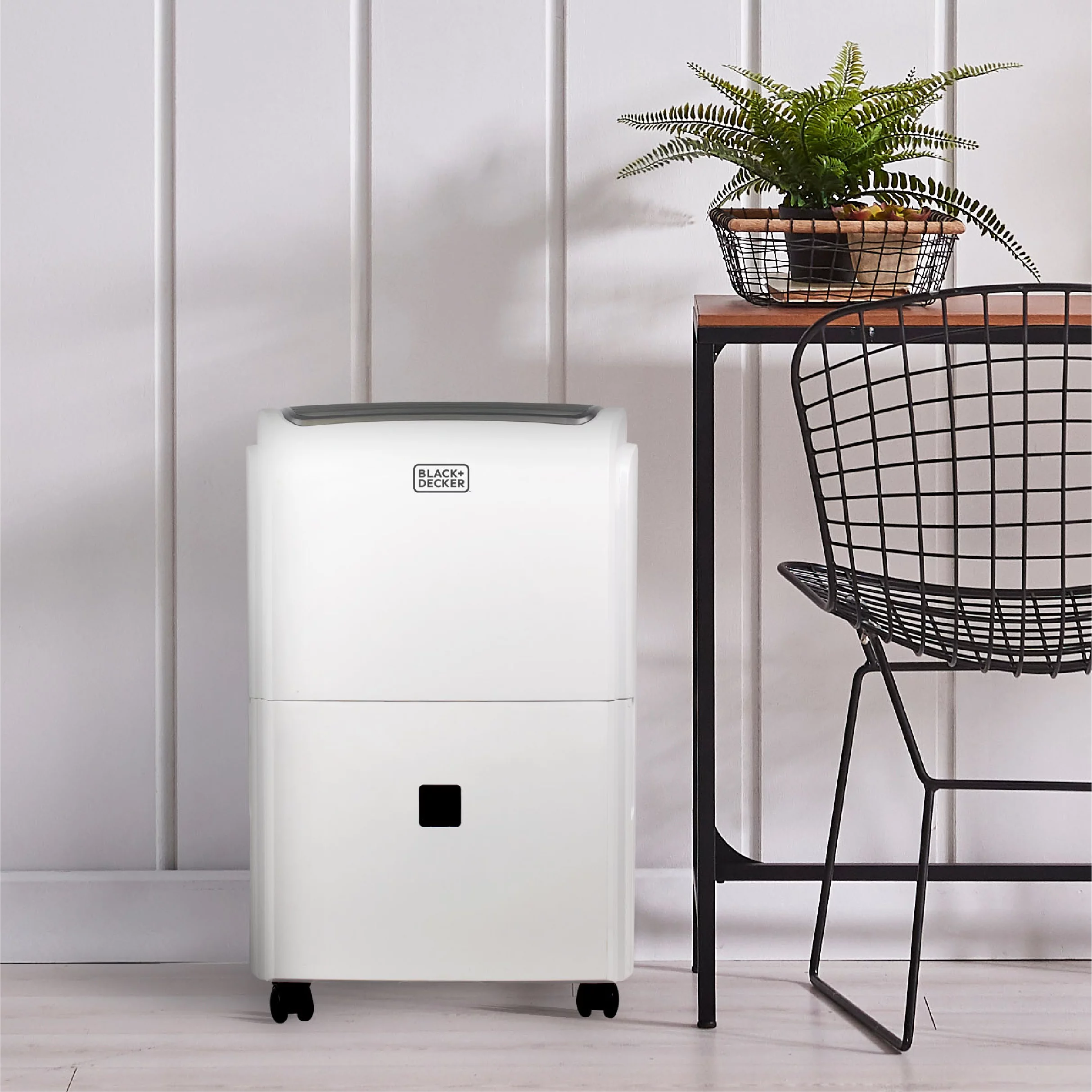 BLACK+DECKER 3000 Sq. Ft. 30 Pint Dehumidifier for Large Spaces and Basements, Energy Star Certified, BDT30WTB , White