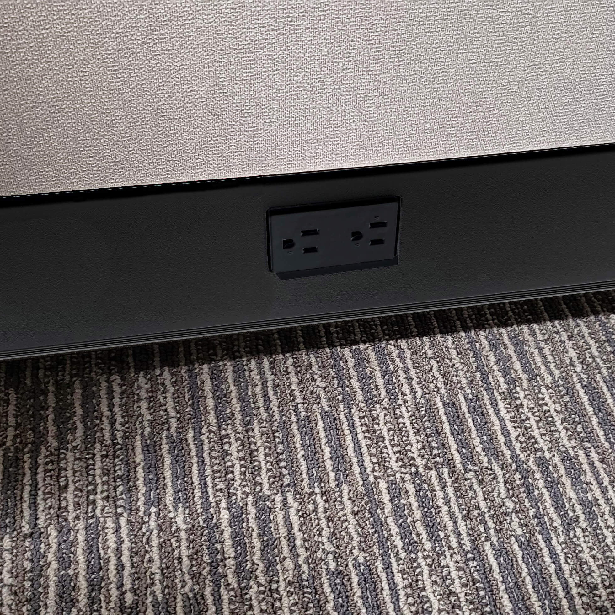 Modern Office Furniture 53-67H Powered Cubicles