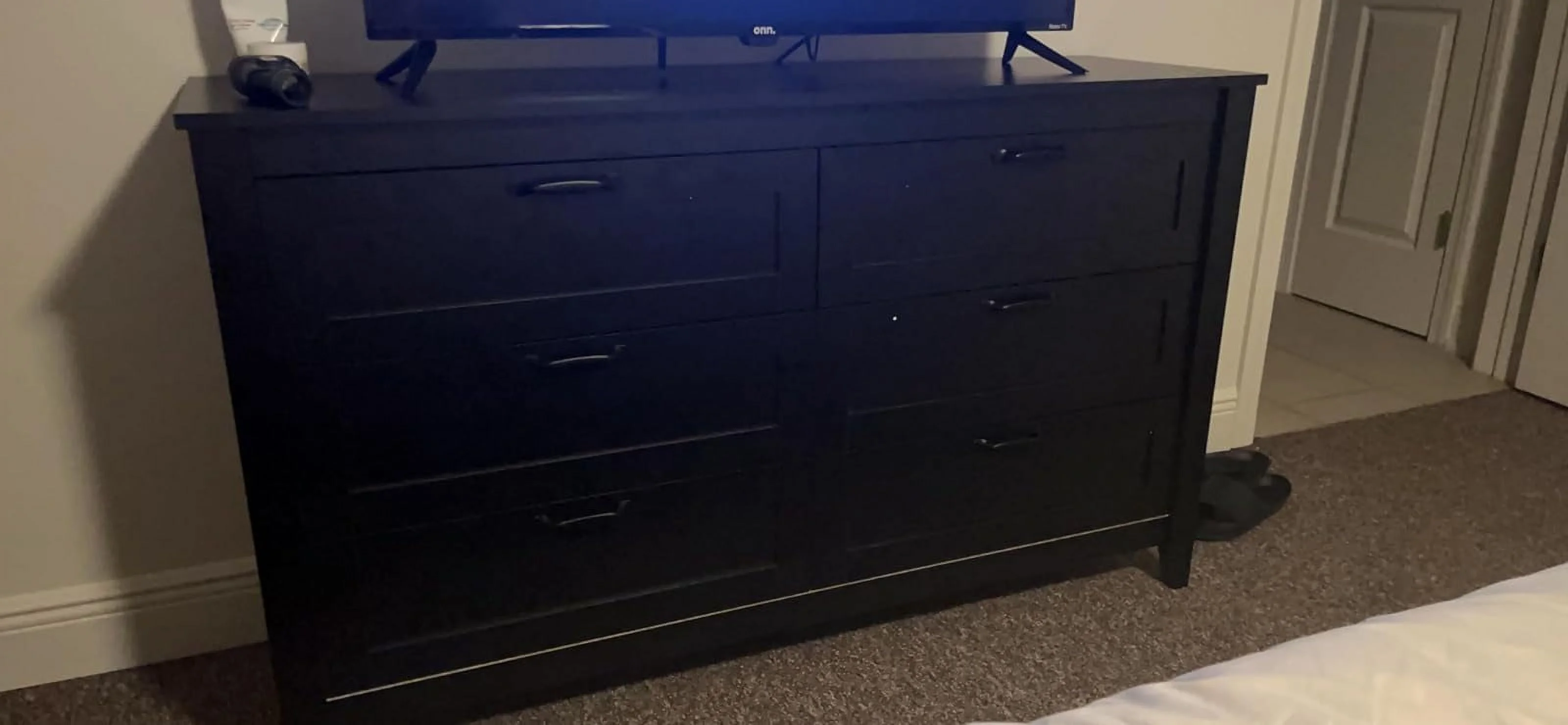 WLIVE Black Dresser with 6 Drawers, Wood Storage Chest of 6 Drawers, Wide Black Dresser for Bedroom, Wood Dresser for Living Room