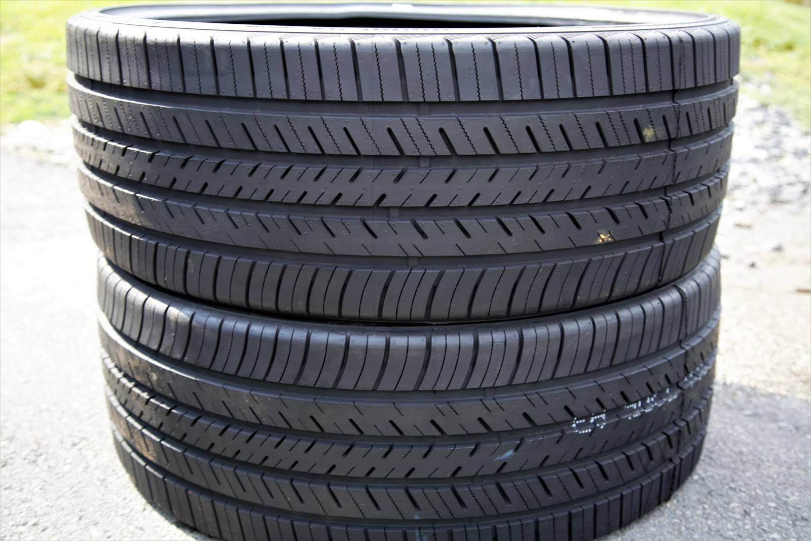 285/45R19 111W XL - Atlas Tire Force UHP High Performance All Season Tire