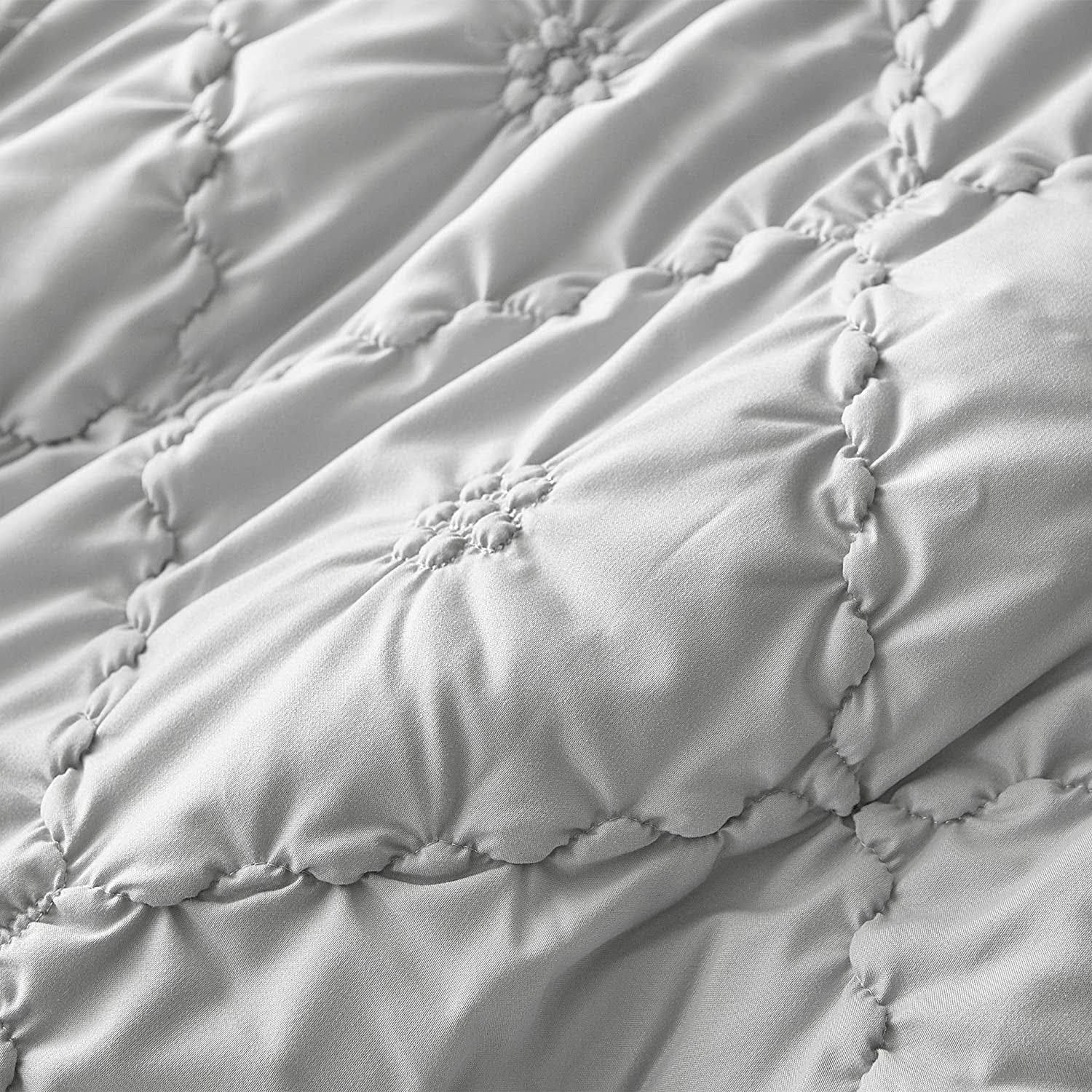 Byourbed Farmhouse Morning Textured Bedding - Oversized Comforter - Glacier Gray - Queen