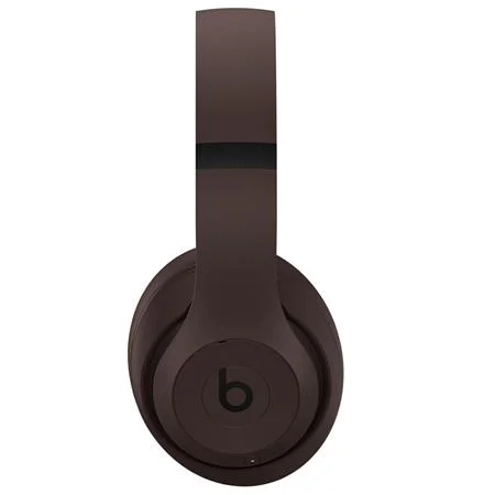 Beats Studio Pro Wireless Headphones, Deep Brown with A03031 10000mAh Power Bank - Radiant Selections