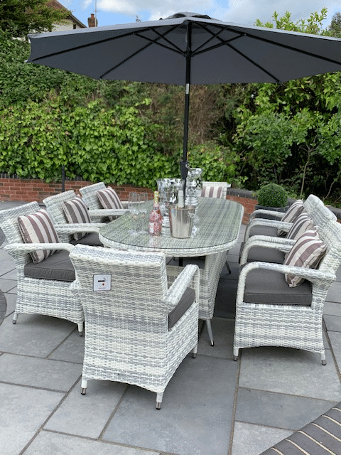 【Home&Garden】HOTSALES 8 SAVANNAH Armchair oval table set.