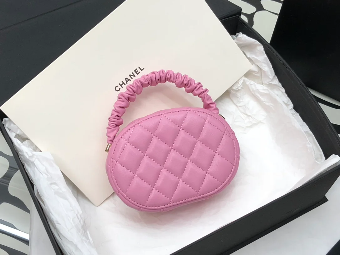 Chanel Vanity Case Shiny Gold Pink Bag For Women 9.5cm/3.7in