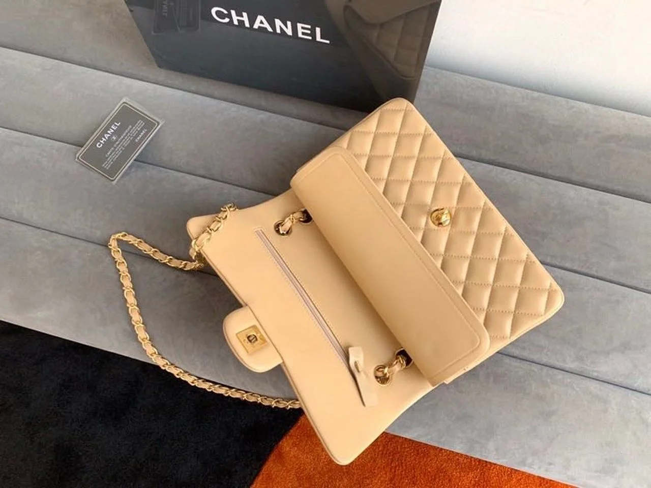 Chanel Classic HandBag Beige For Women 9.9in/25.5cm A01112