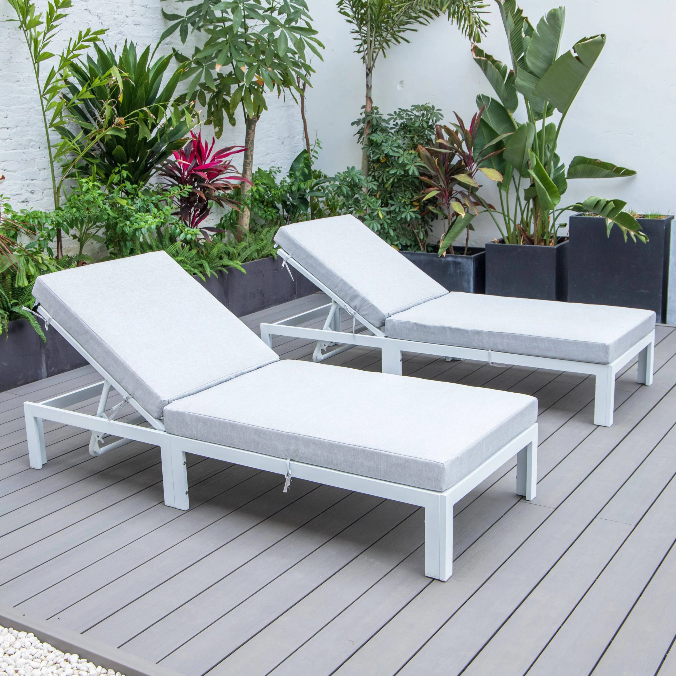 LeisureMod Chelsea Modern White Aluminum Outdoor Patio Chaise Lounge Chair Set of 2 With Light Grey Cushions