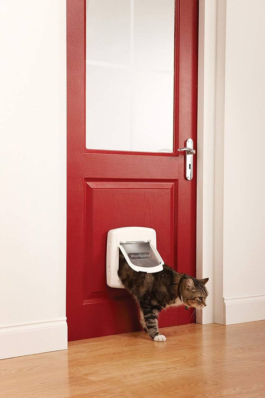 PetSafe Magnetic 4-Way Cat Flap Deluxe 400 White 5005