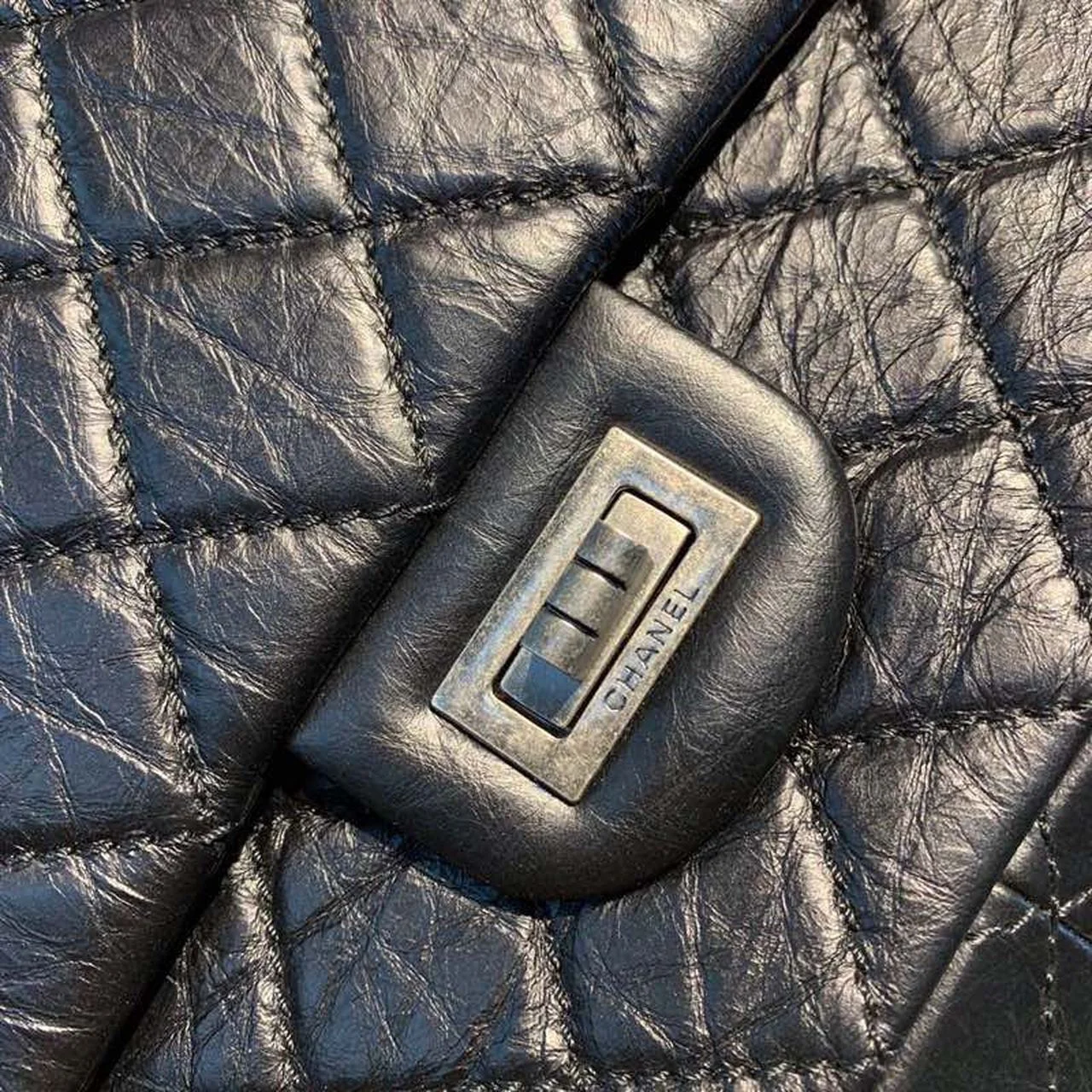 Chanel 2.55 Handbag Silver Hardware Black For Women, Women&rsquo;s Bags, Shoulder And Crossbody 11in/28cm A37586