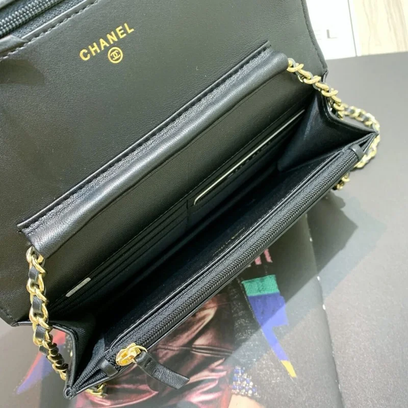 Chanel Lambskin Chain Bag 86058