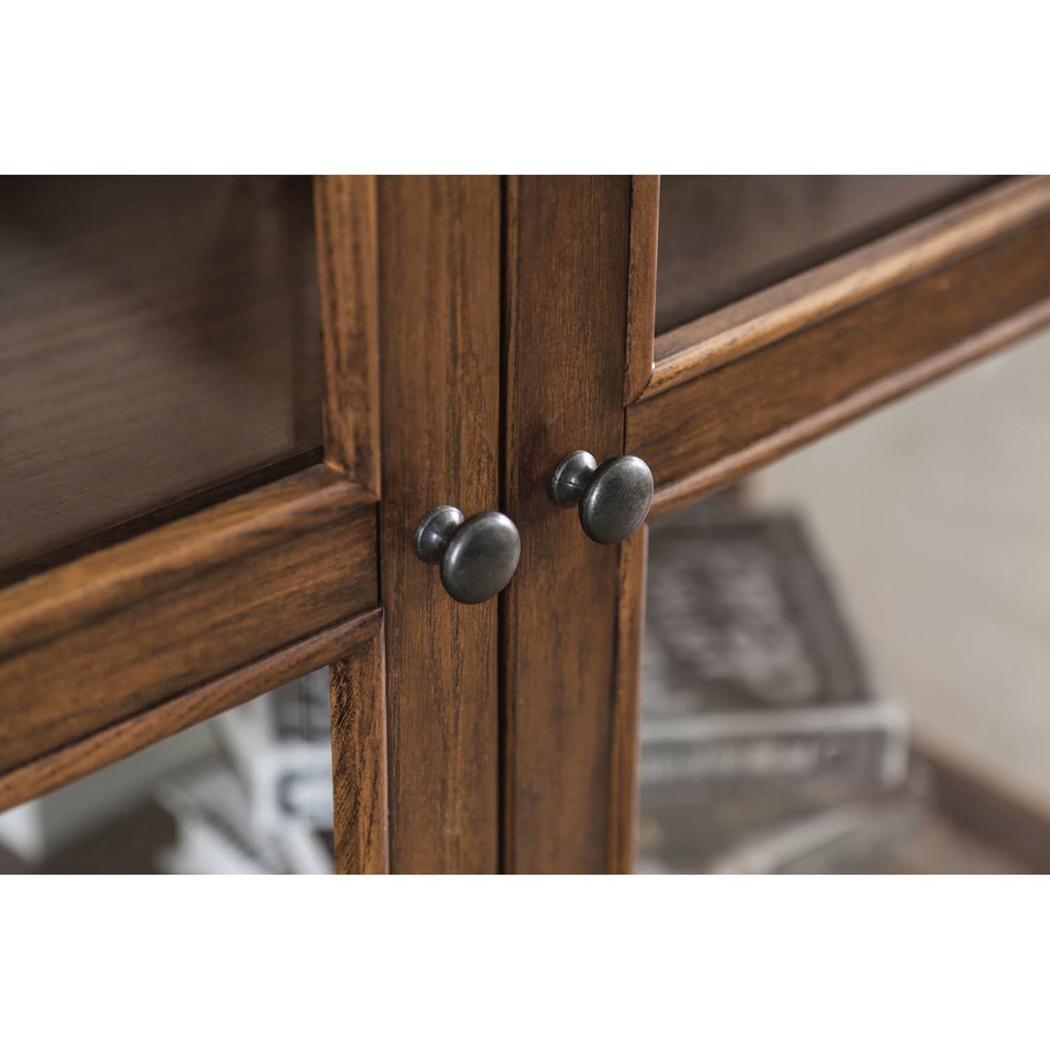 Furniture of America Vilas Oak Curio Cabinet