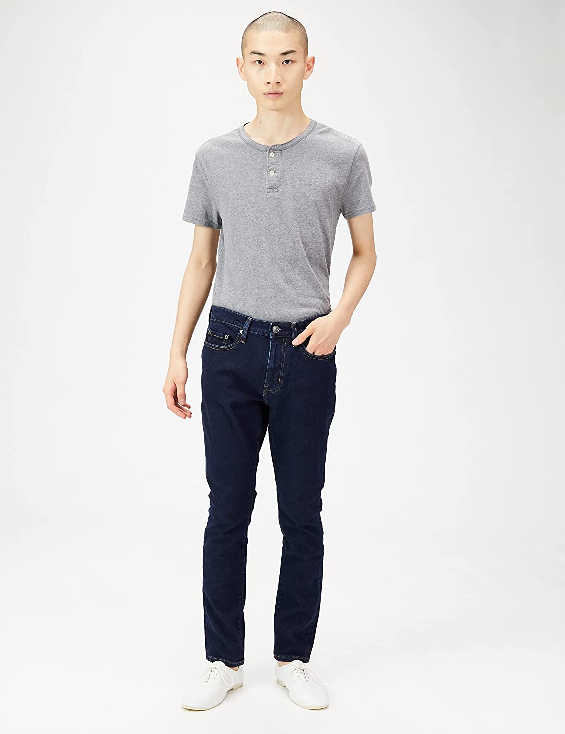 Amazon Essentials Men's Skinny-Fit Stretch Jean 34W x 28L Rinsed