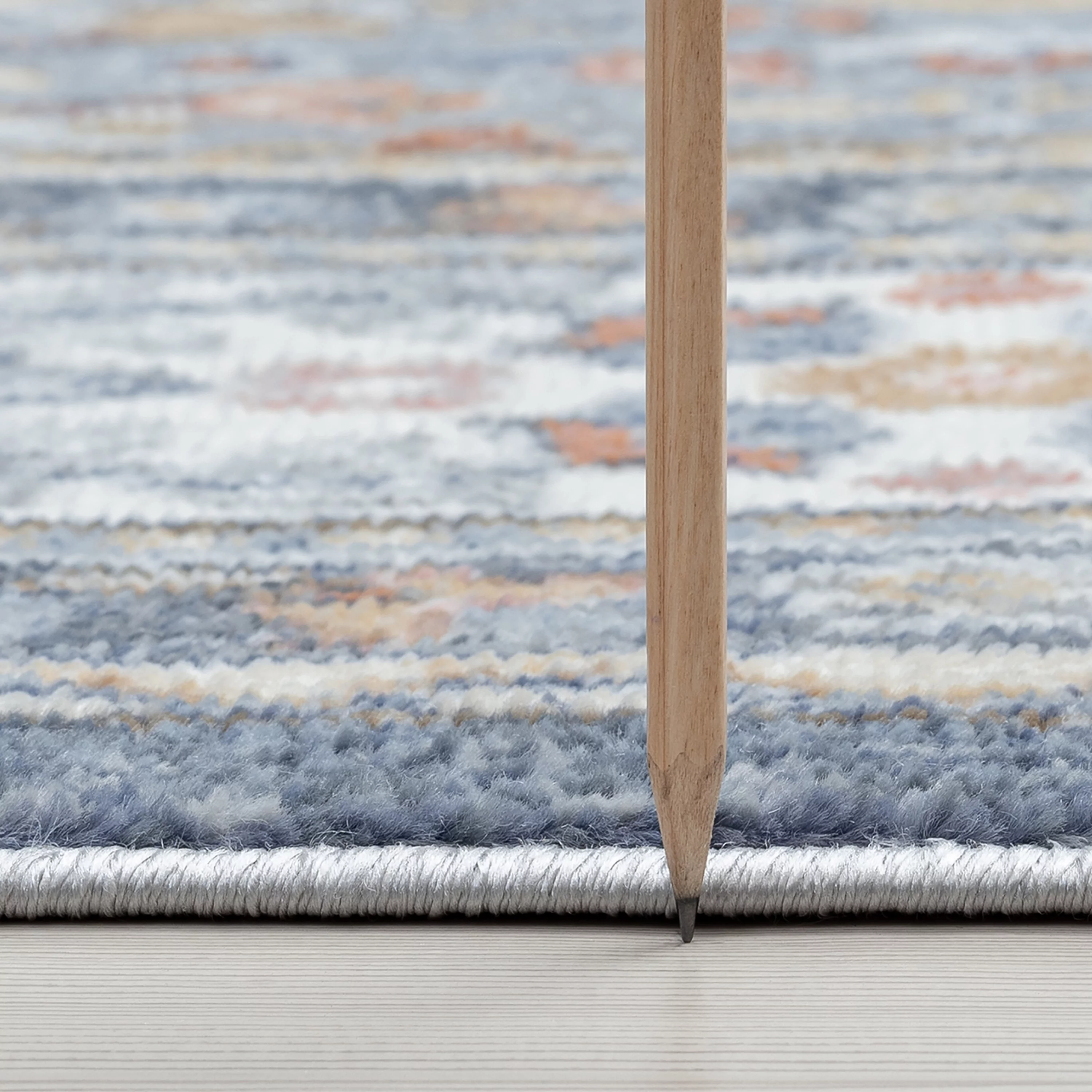 Traditional 5x8 Area Rug (5'3'' x 7'3'') Medallion Navy, Gray Living Room Easy to Clean