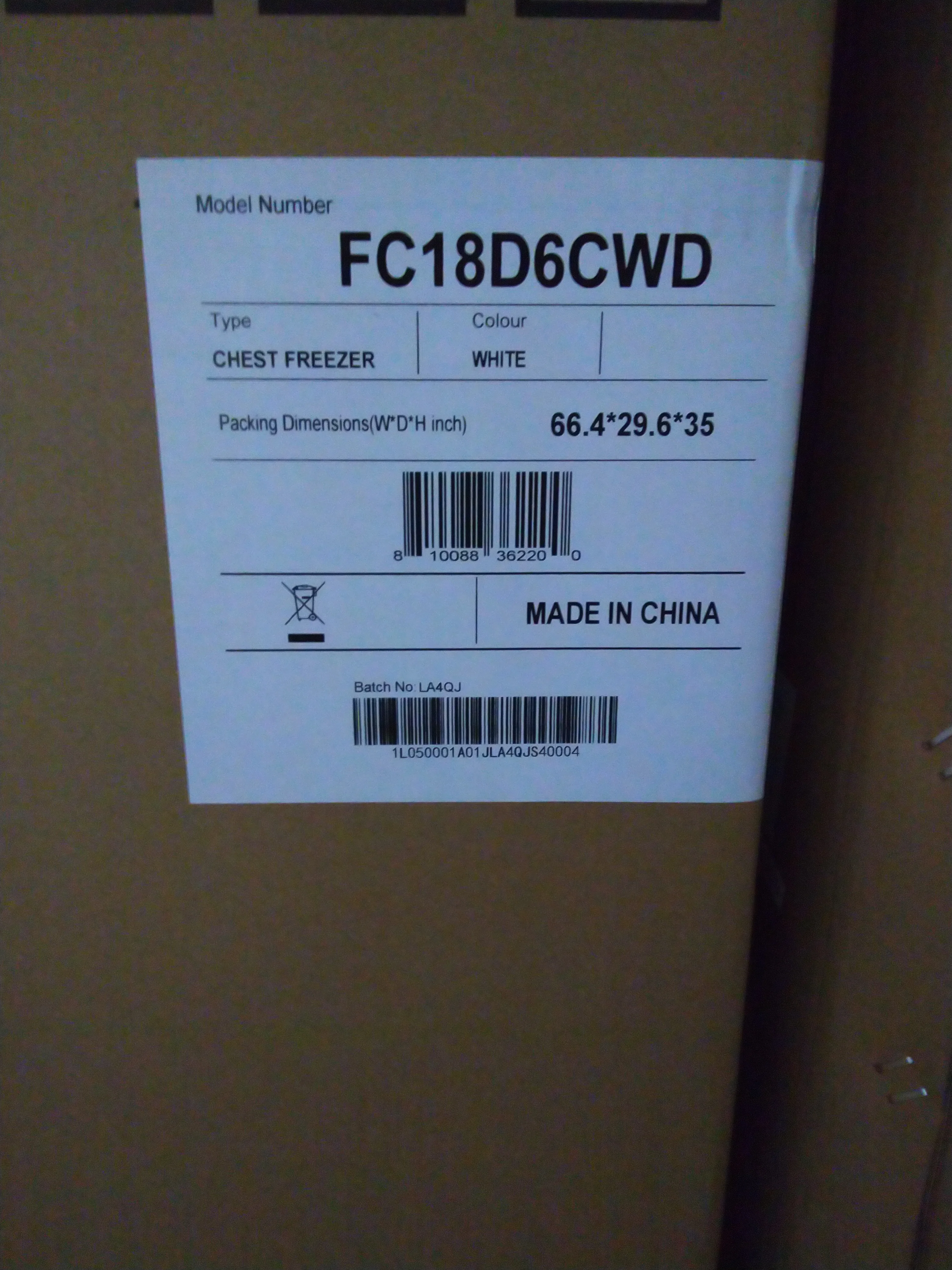HISENSE 17.7 CU FT. WHITE CONVERTIBLE CHEST FREEZER OR FRIDGE WITH CASTER WHEELS - FC18D6CWD