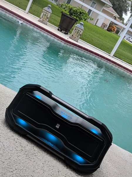 Altec Lansing IMW999 RockBox XL 20 Hours Playtime IP67 Waterproof USB Charger LED Portable Wireless Bluetooth Speaker Metallic Gray