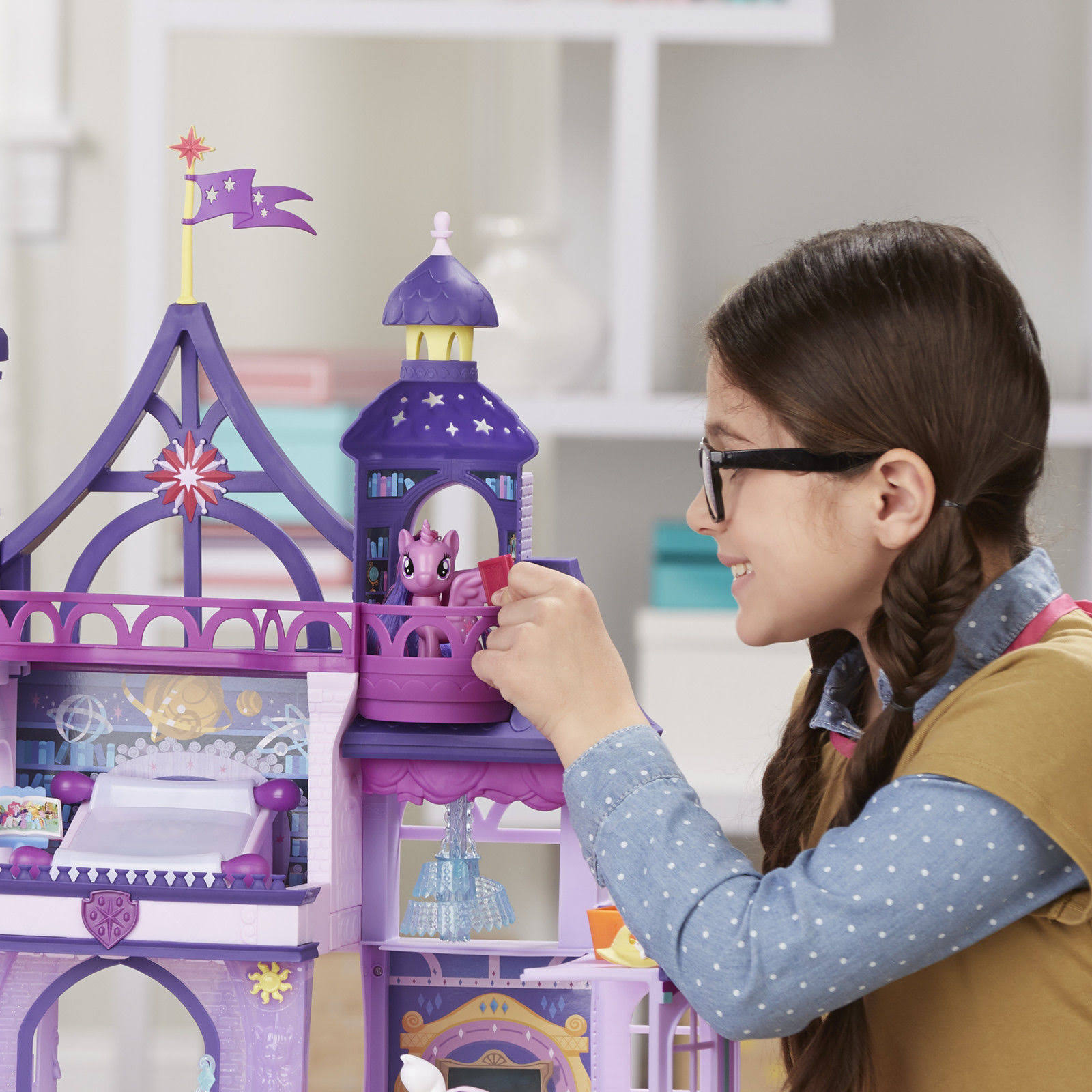 My Little Pony Twilight Sparkle Magical School of Friendship Playset