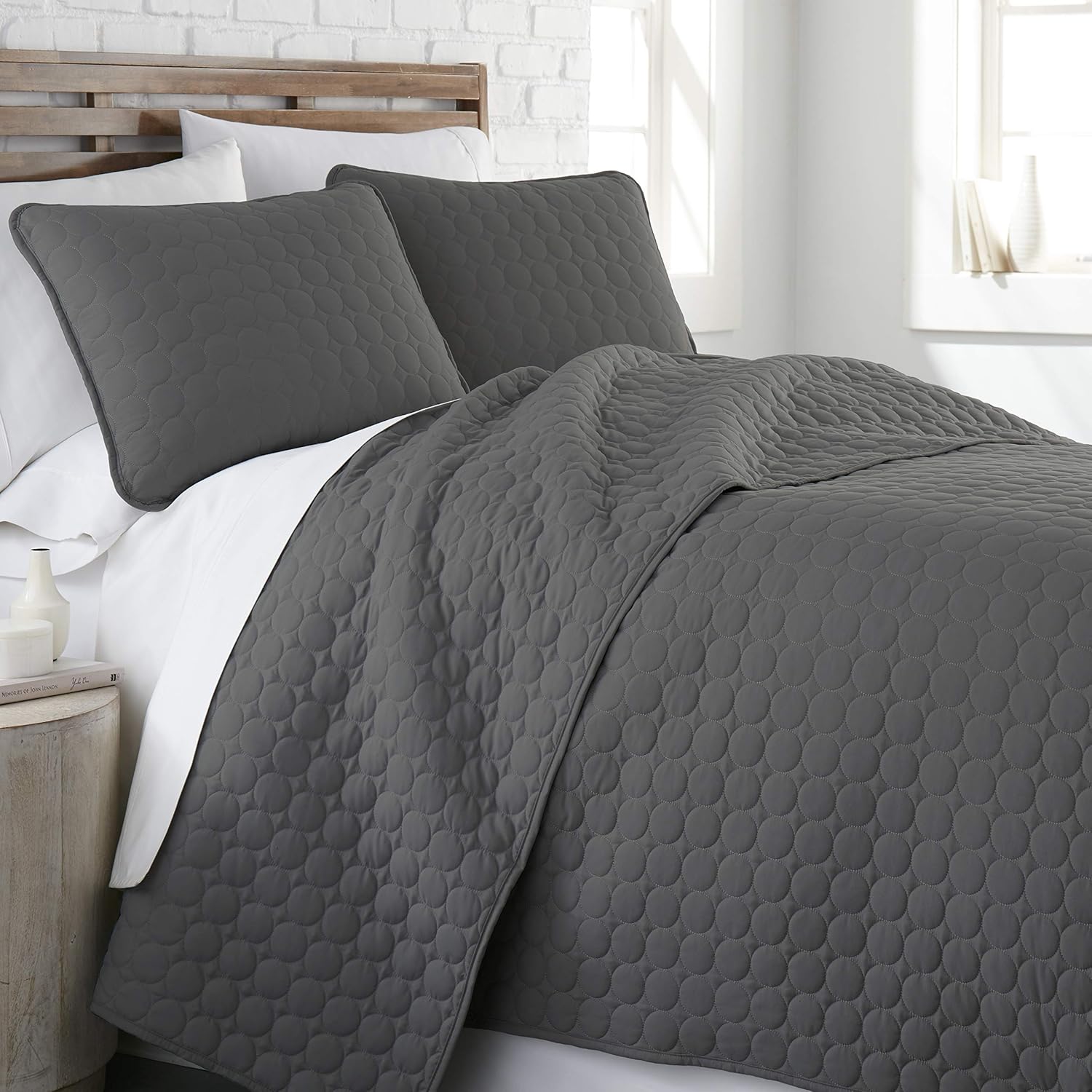 Pure Melody Collection, Premium Quality, Soft, Wrinkle & Fade Resistant, Easy Case, Oversized Quilt Cover Set with 1 Quilt Set and 2 Shams