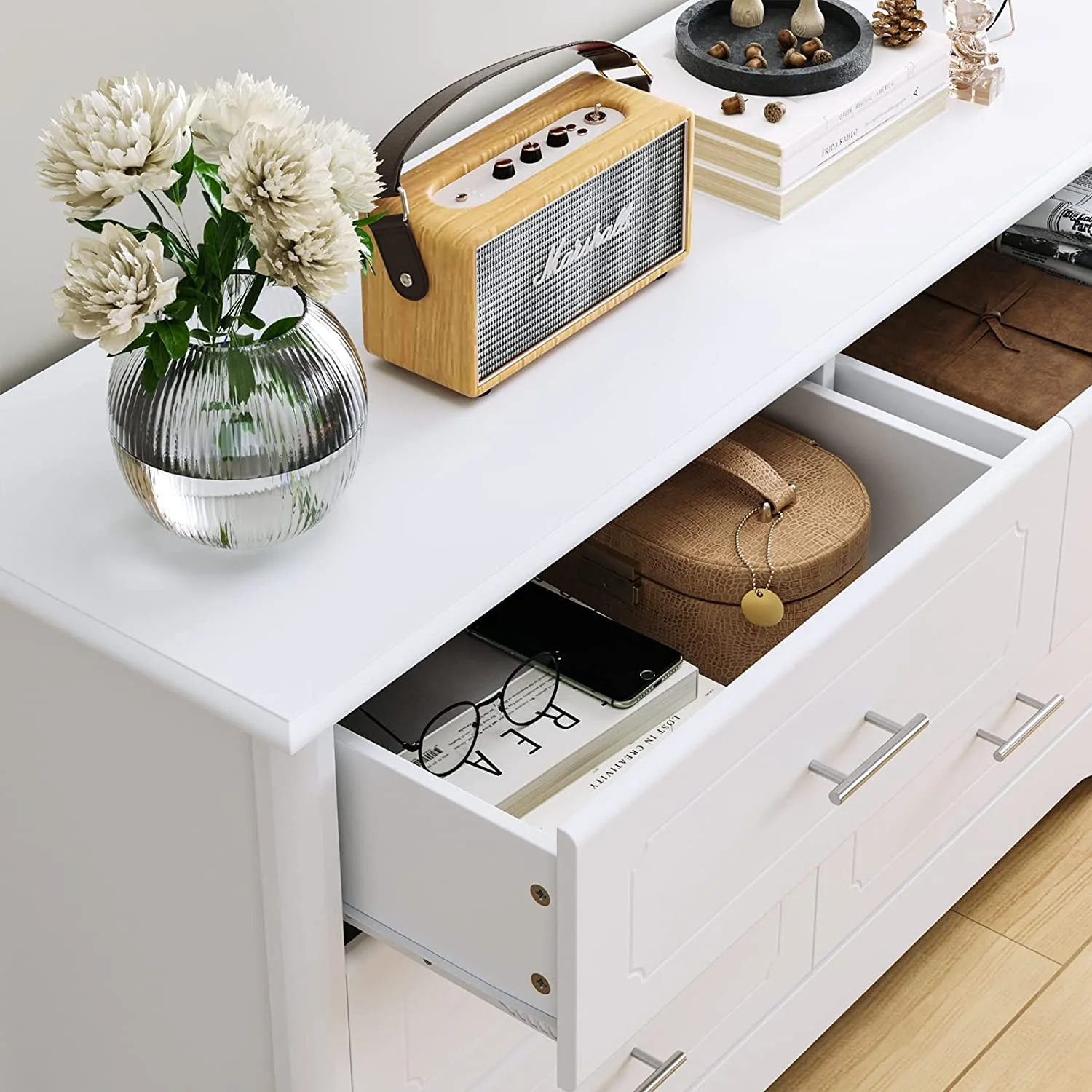 Drawer Dresser for Bedroom  Modern White Dressers  Wide Chest of Drawers with Metal Handels  Wood Storage Dresser Chest for Bedroom  Closet  Hallway
