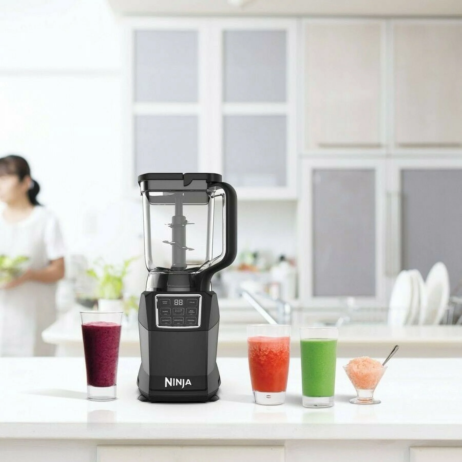 Ninja Kitchen System with Auto IQ Boost and 7-Speed Blender- New (tt)