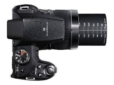 Fujifilm FinePix S4000 14 Mp Digital Camera with Fujinon 30X Super