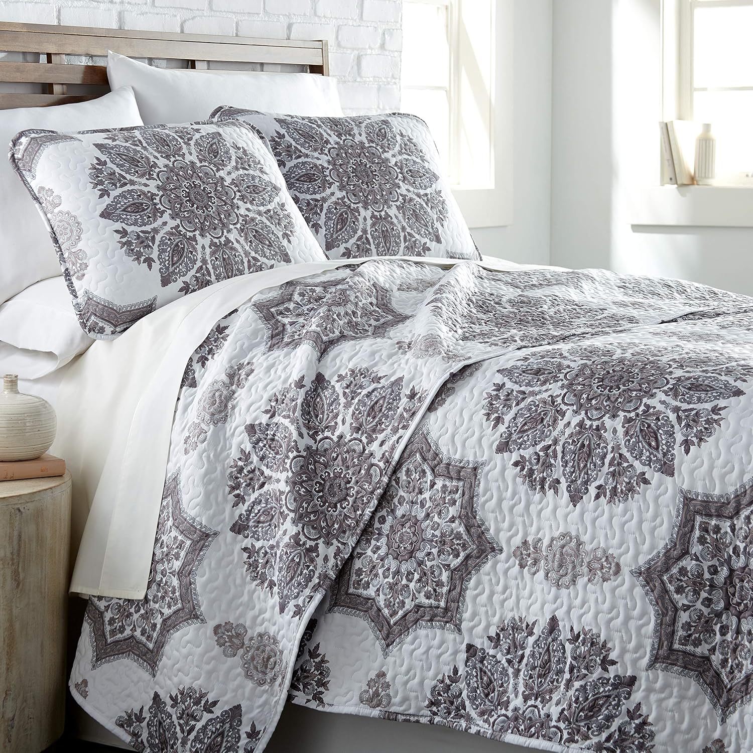 Pure Melody Collection, Premium Quality, Soft, Wrinkle & Fade Resistant, Easy Case, Oversized Quilt Cover Set with 1 Quilt Set and 2 Shams