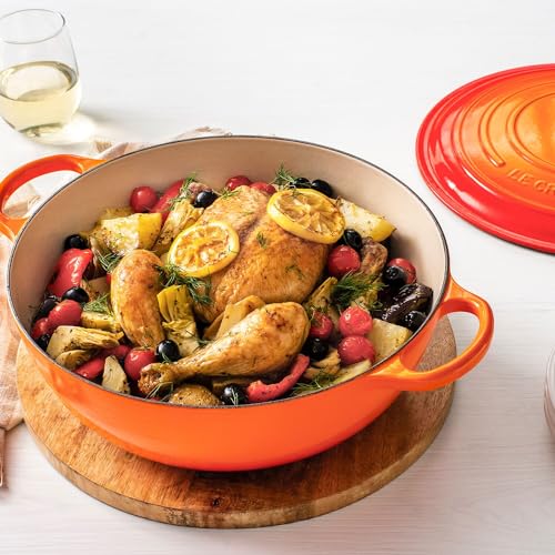 Le Creuset Signature Cast Iron Chef's Oven, 7.5qt, Flame
