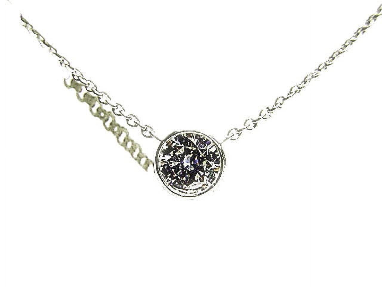 DIAMOND ROUND BRILLIANT SHAPE 6.89X6.89X3.92MM BEZEL SET DIAMOND PENDANT CHAIN