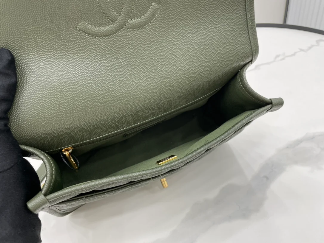 Chanel AS3653 22K Bag Dark Green For Women, Women&rsquo;s Bags 9.8in/25cm