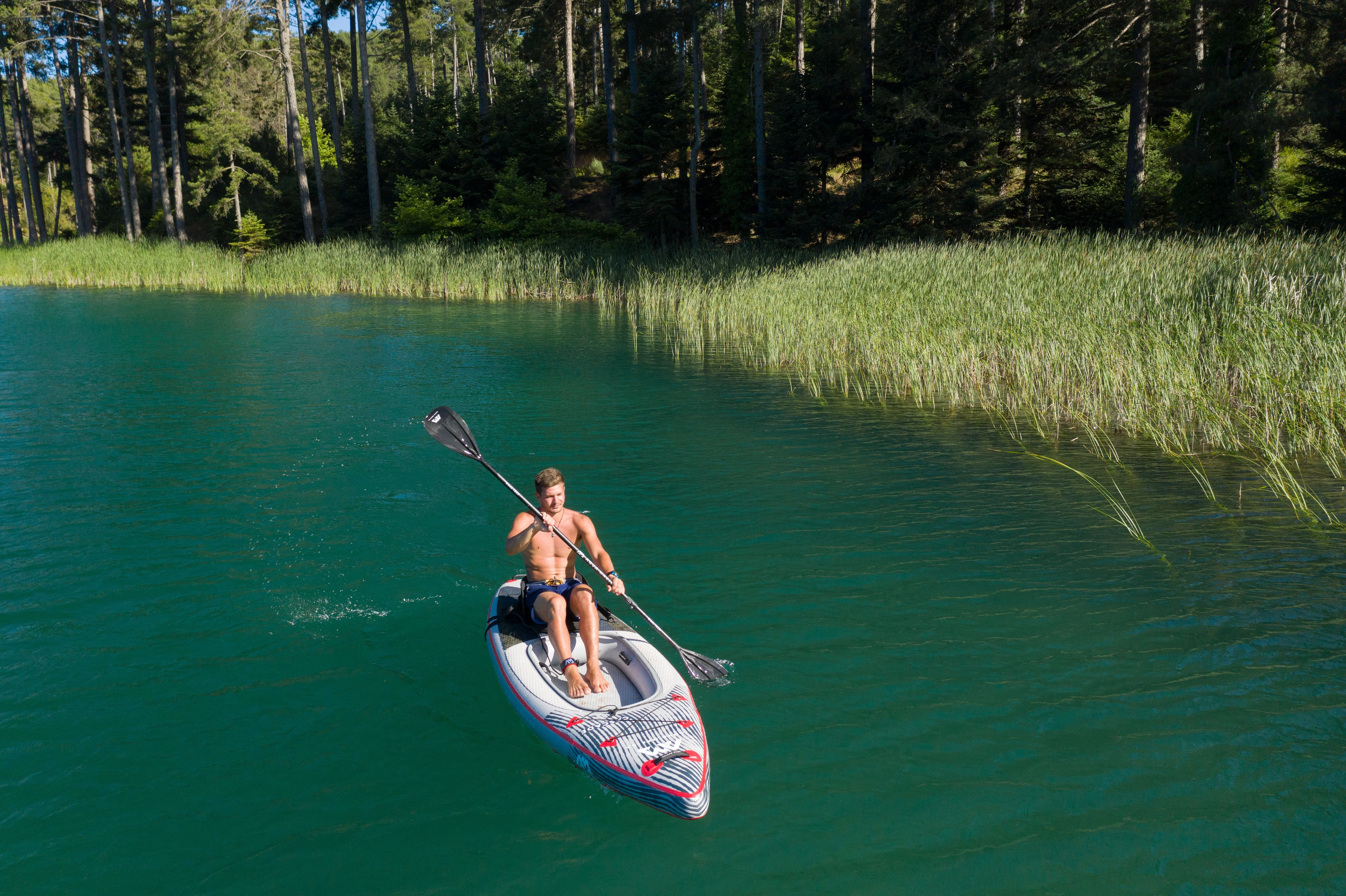 Aqua Marina VERSATILE / HYBRID KAYAK - CASCADE 11'2 - Inflatable KAYAK Package, including Carry Bag, Paddle, Fin, Pump & Safety Harness
