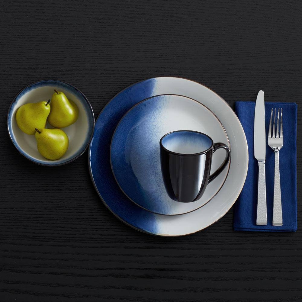 Gourmet Basics by Mikasa Asher Blue 16-Piece Dinnerware Set
