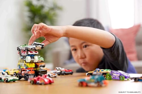 Hot Wheels Toy Car Playset with Lights, Sounds & 6 1:64 Scale Vehicles, Super 6-Lane Raceway, 8-foot Track that Rolls Up for Storage