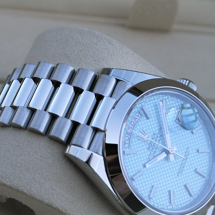 Day-Date Platinum Ice Blue Diagonal Motif 40mm