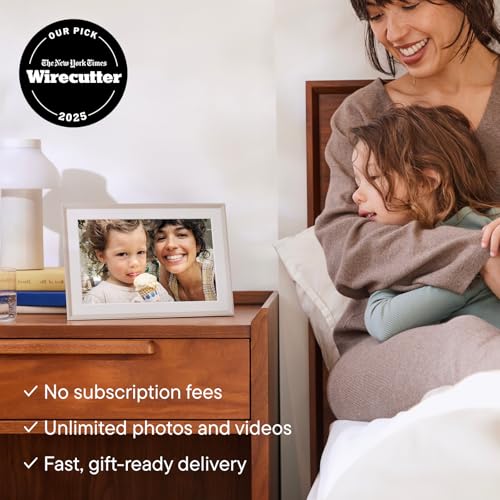 Aura Digital Picture Frame - 10.1" HD Mat Display | Wirecutter's Best Digital Frame for Gifting