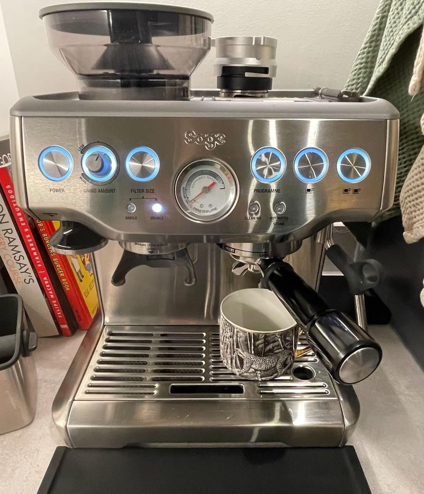 Sage Barista Touch Impress including accessories