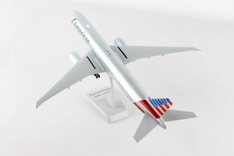 Hogan Wings 1/200 Boeing 777-300ER American Airlines WiFi with Radome