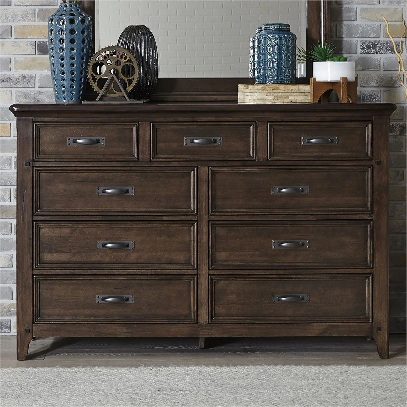 2 Piece Wooden Bedroom Set with Queen Panel Bed and 9 Drawer Dresser