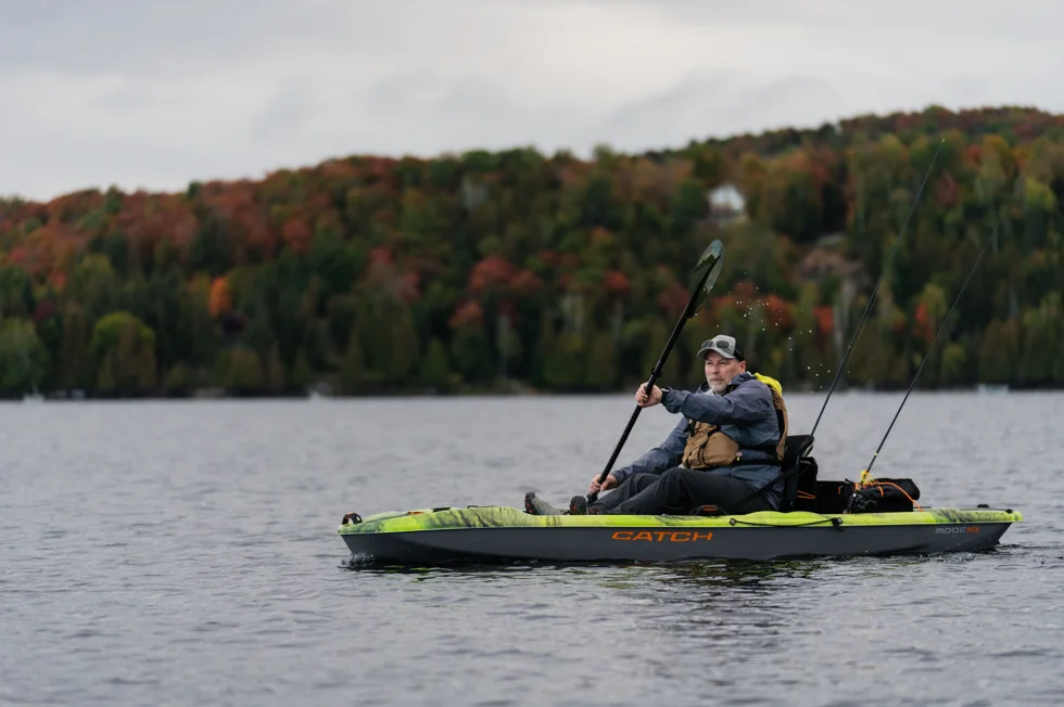 Pelican - Catch Mode 110 - Premium Angler Kayak - Fishing Kayak with Lawnchair seat - 10.5 ft - Venom - Radiant Selections