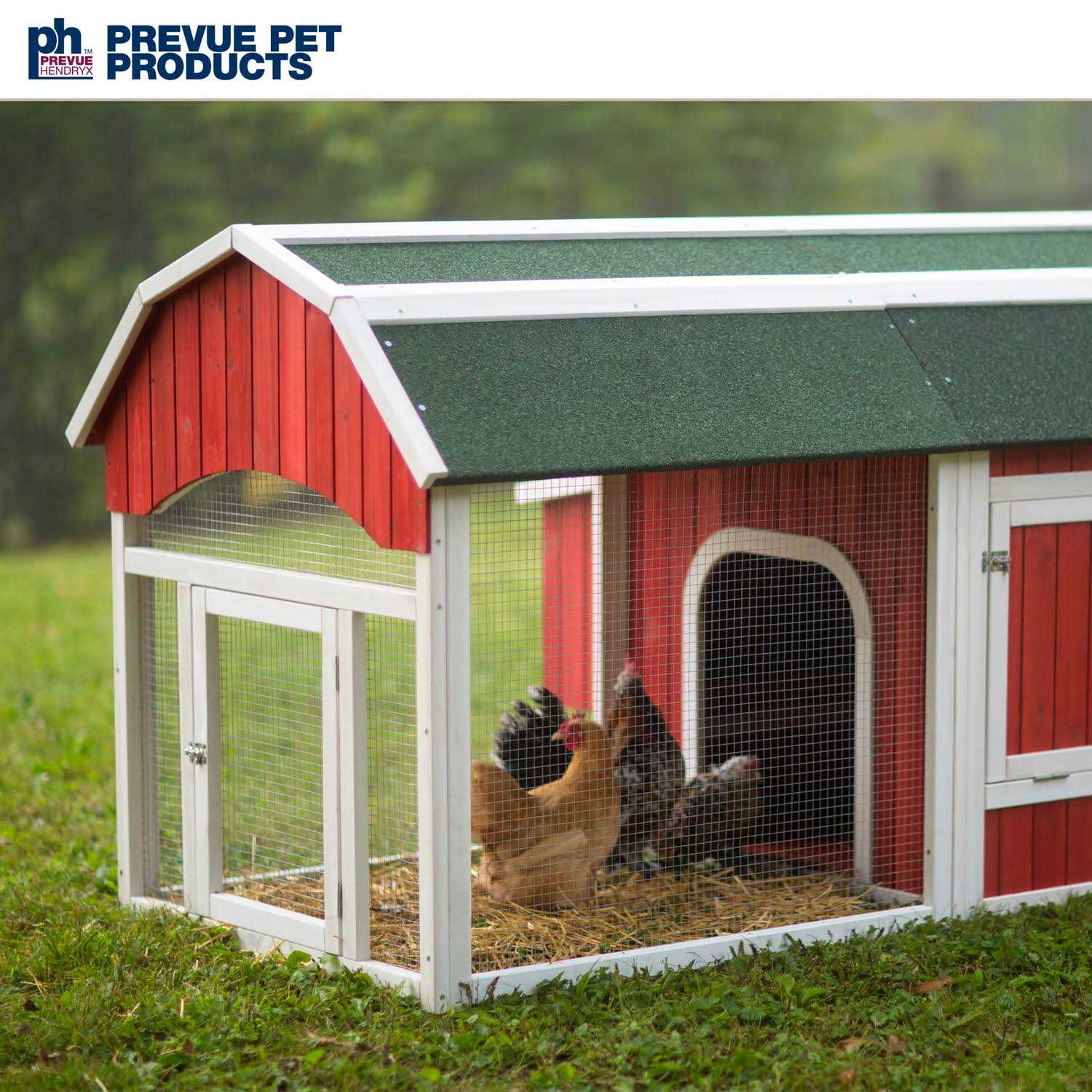 Prevue Pet Products Red Barn Chicken Coop