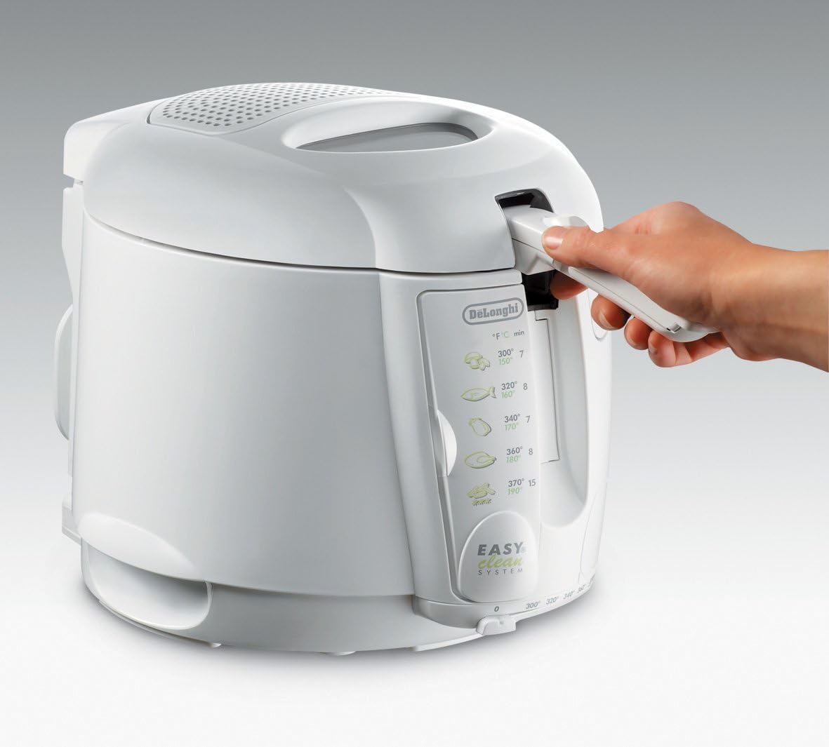 DeLonghi D677UX 2-1/5-Pound-Capacity Deep Fryer