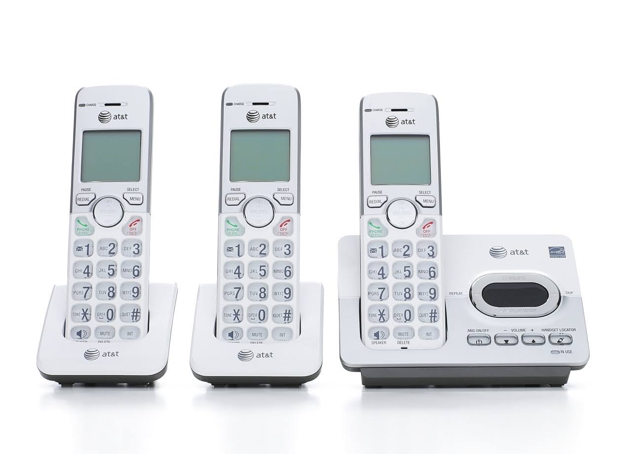 ATu0026T EL52303 Handset Cordless Answering System with Caller ID/Call Waiting - 3 count