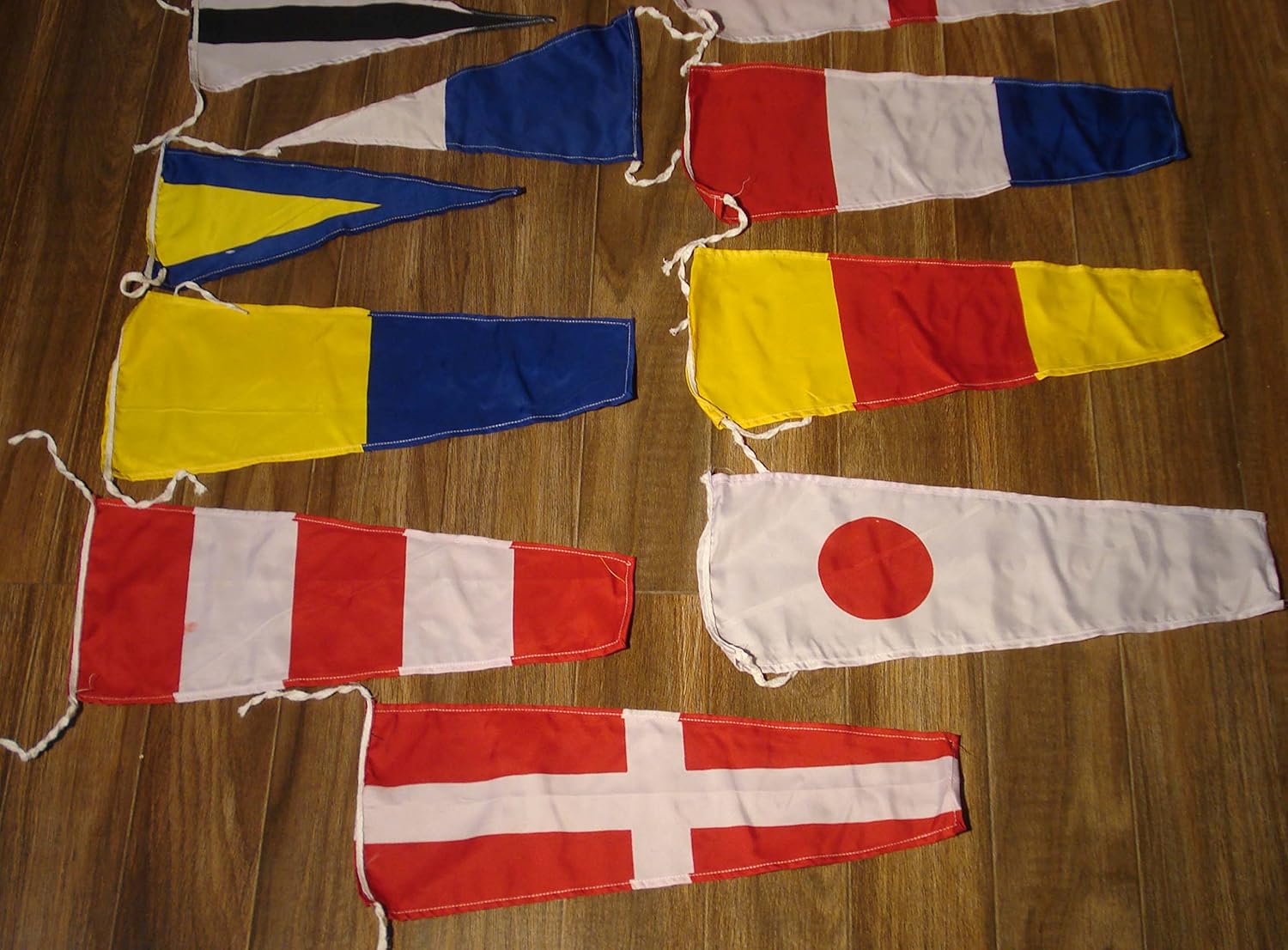 Brass Blessing Naval Signal Flag Set - Complete Set - Maritime/Marine/Boat/Yacht/Beach Party Nautical Decor (Polyester, 14 Flag Set Small)