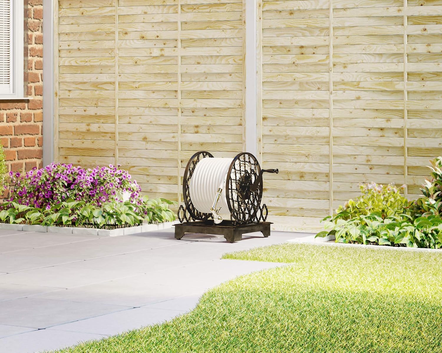 Lush Landscapes Metal Ornamental Trellis Hose Reel