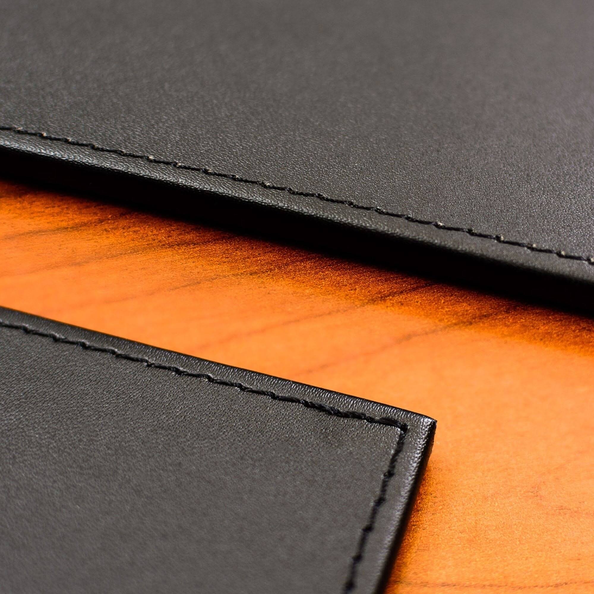 Dacasso Black Leatherette Conference Table Pad